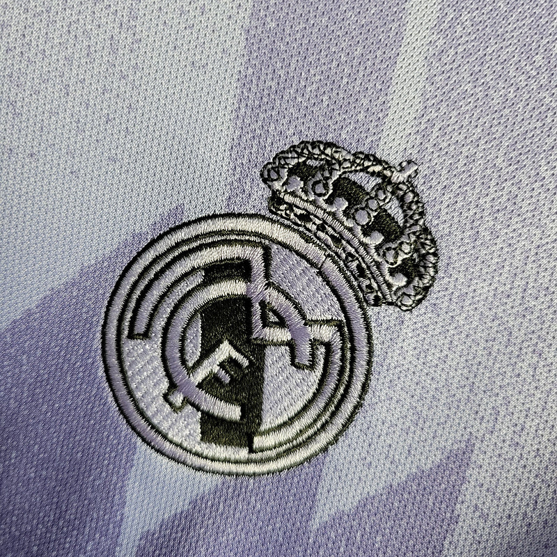 Real Madrid 22-23 Away 