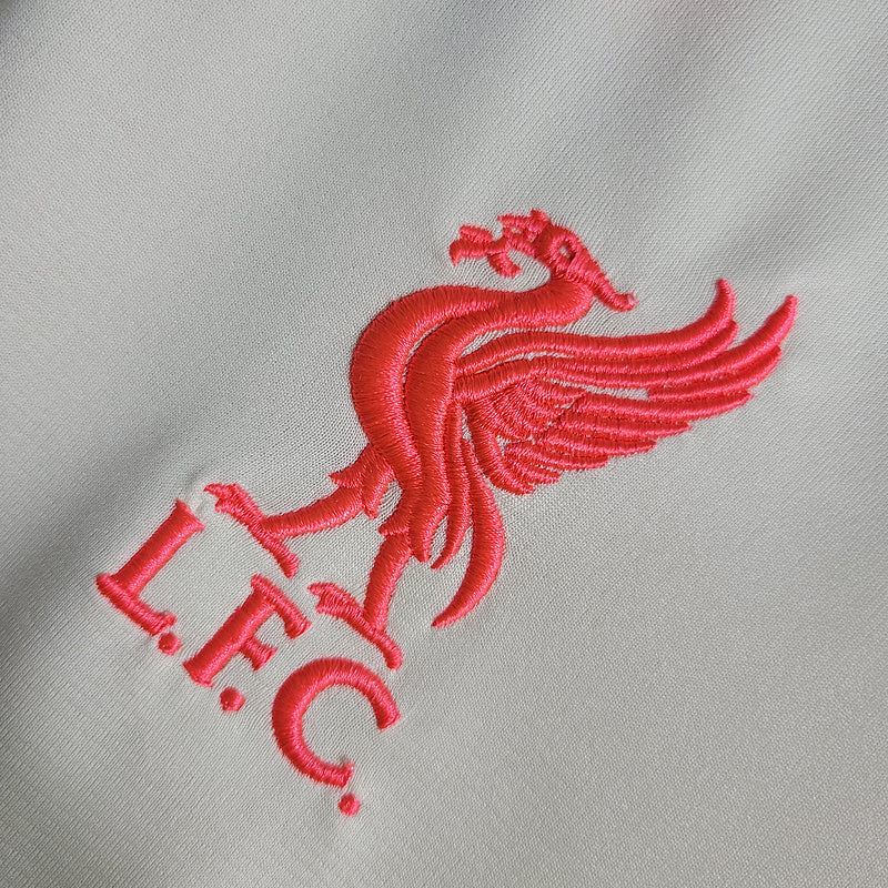 Liverpool 21-22 away 